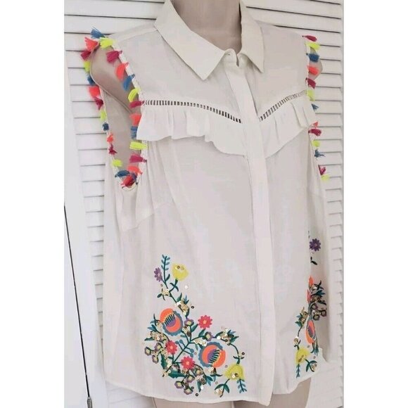 NEW LUXE MODA WHITE EMBROIDERED EMBELLISHED BLOUSE TOP SZ XLARGE - Picture 2 of 10